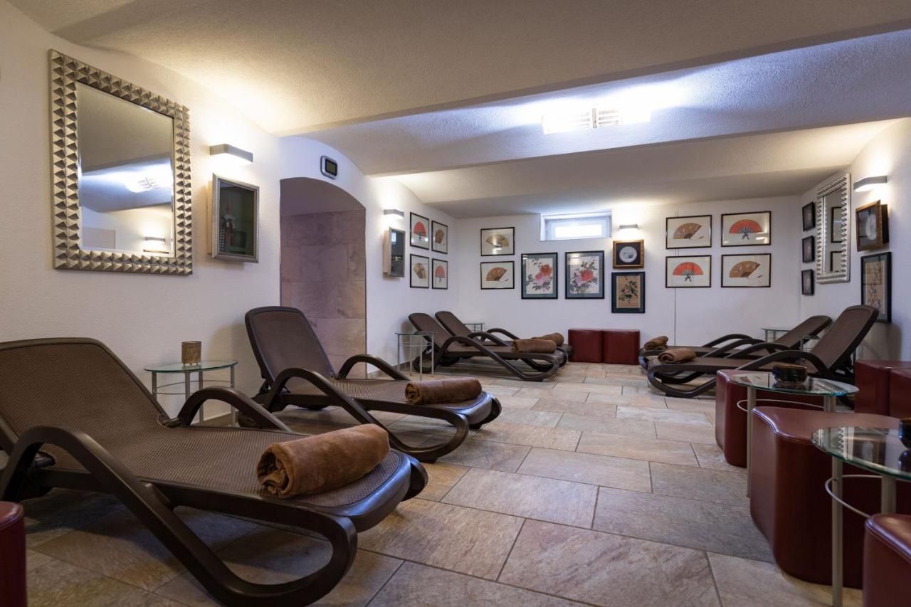 Active & Wellness Hotel Subterra Ostrov  Luaran gambar