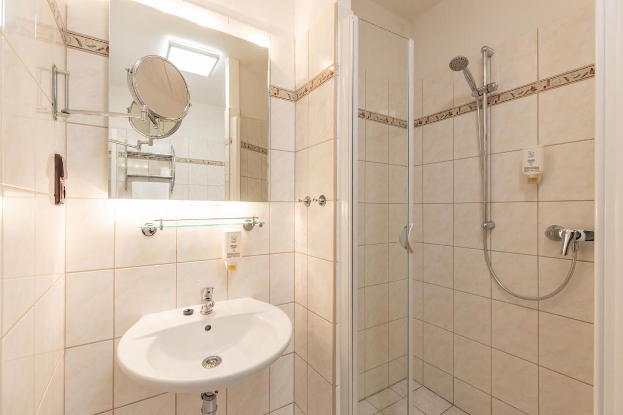 Active & Wellness Hotel Subterra Ostrov  Luaran gambar