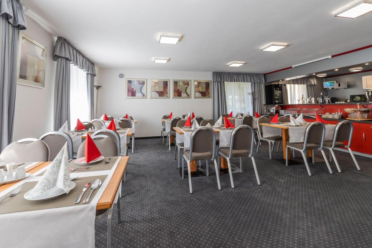 Active & Wellness Hotel Subterra Ostrov  Luaran gambar