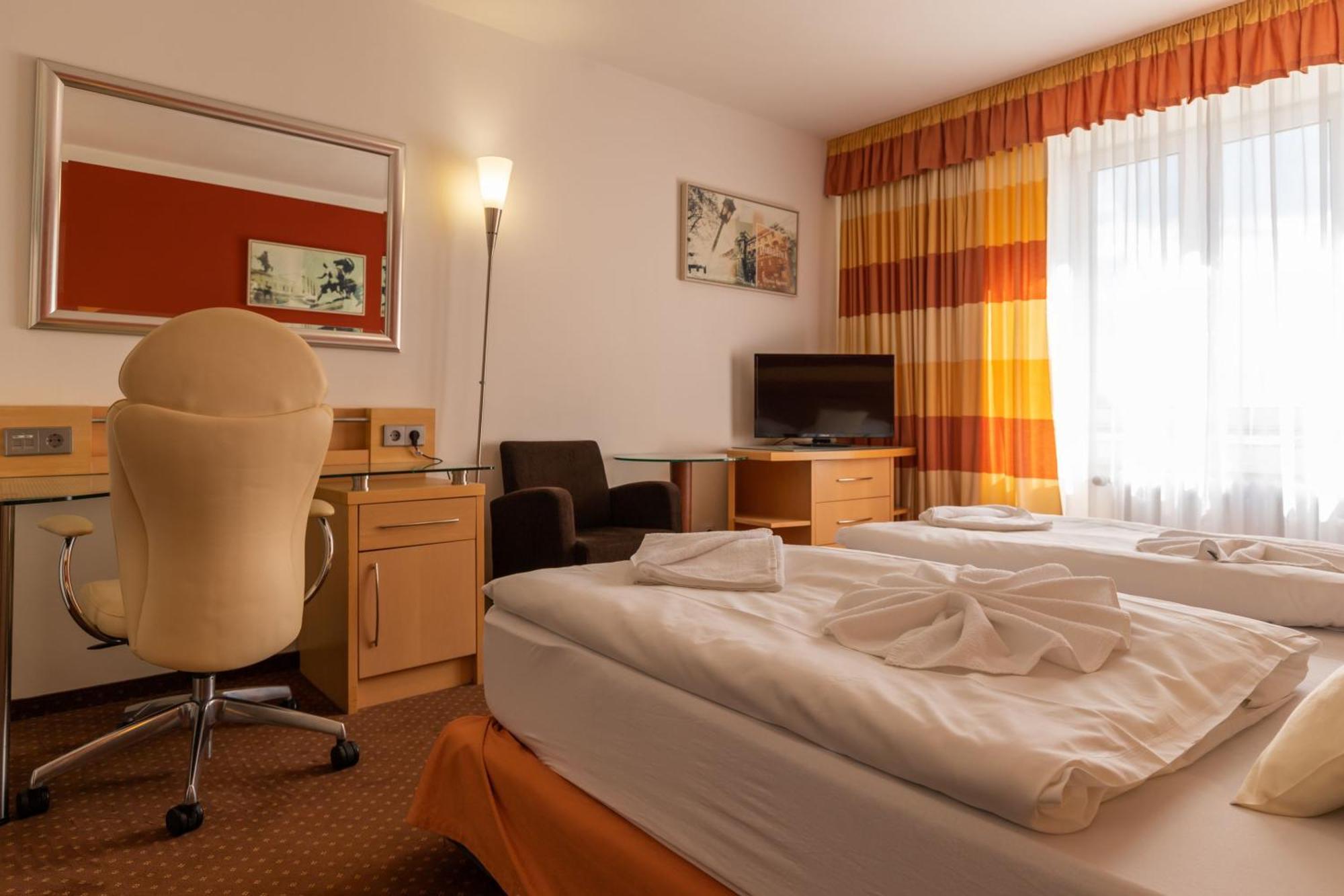 Active & Wellness Hotel Subterra Ostrov  Bilik gambar