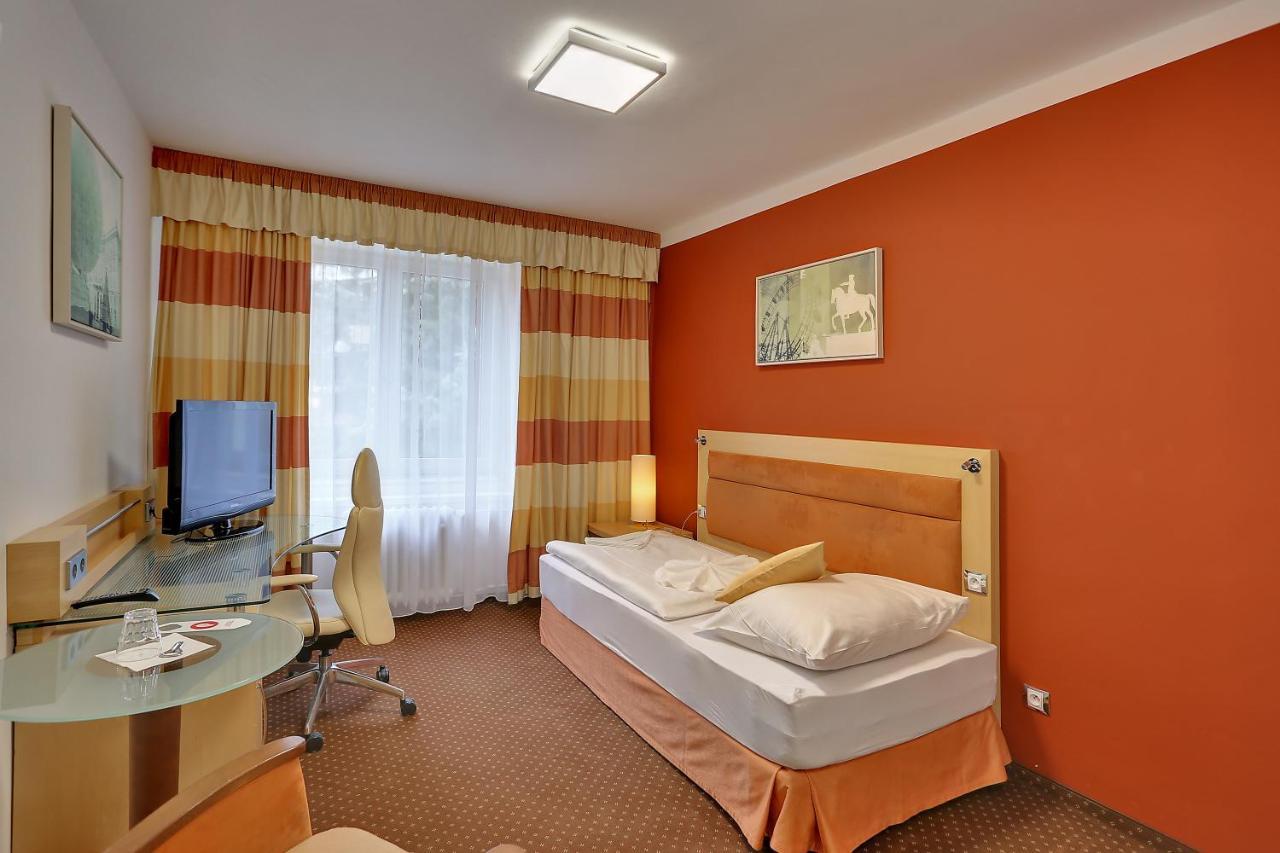 Active & Wellness Hotel Subterra Ostrov  Luaran gambar